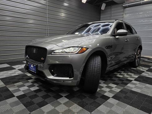 Used 2019 Jaguar F-PACE S AWD/4WD image 41