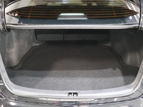 Used 2025 Toyota Corolla LE FWD image 30