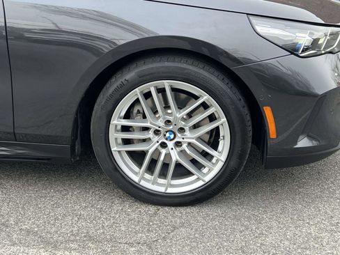 Used 2024 BMW 530i xDrive w/ Premium Package image 10