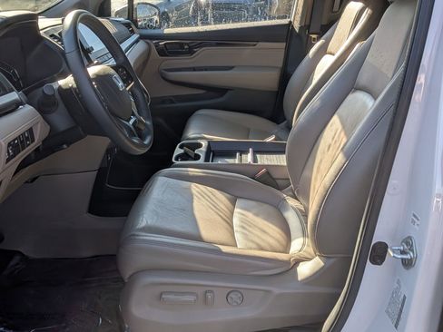 Used 2023 Honda Odyssey Touring image 16