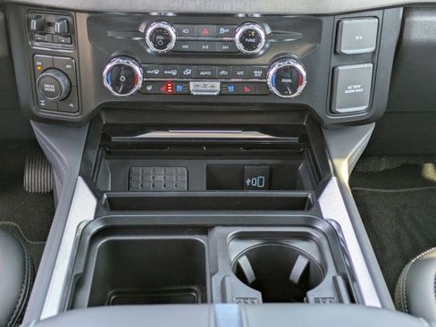 New 2026 Ford F250 Platinum AWD/4WD image 23
