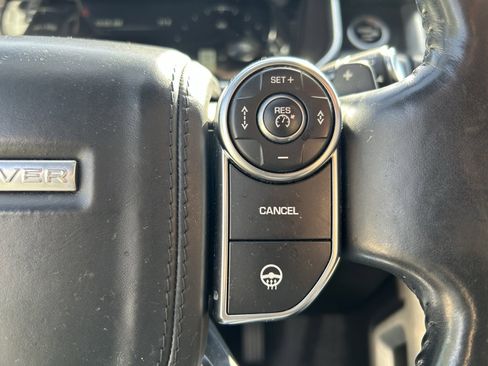 Used 2016 Land Rover Range Rover HSE image 20