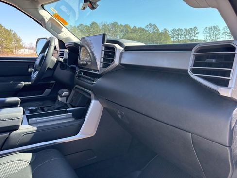 Used 2023 Toyota Sequoia Limited image 37