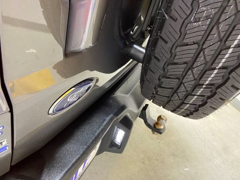 Used 2024 Ford Bronco Outer Banks AWD/4WD image 19