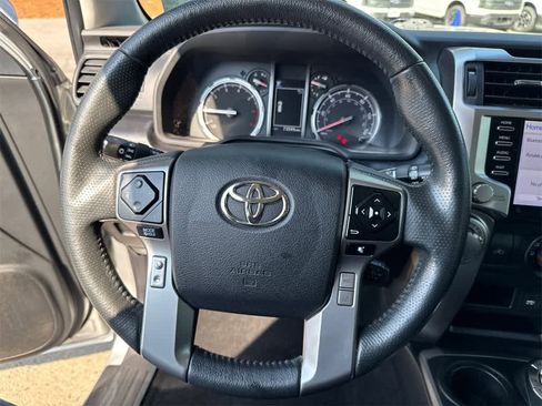 Used 2022 Toyota 4Runner TRD Sport image 21