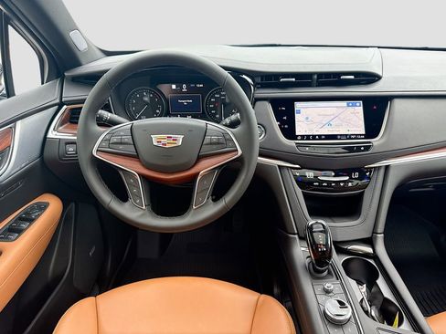 New 2025 Cadillac XT5 Premium Luxury w/ Technology Package image 24
