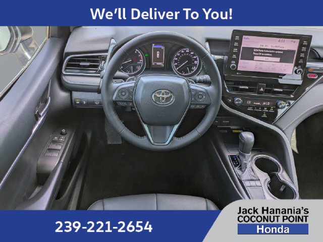 Used 2023 Toyota Camry SE w/ Cold Weather Package FWD image 15