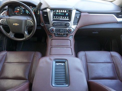 Used 2019 Chevrolet Tahoe Premier AWD/4WD image 36