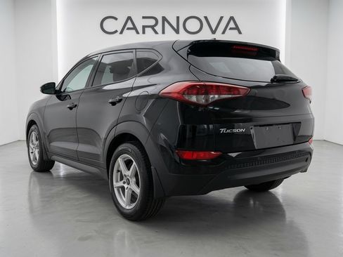 Used 2018 Hyundai Tucson SE FWD image 5