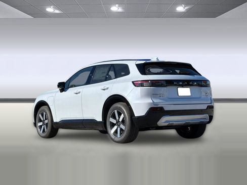 New 2026 Honda Prologue Touring image 3