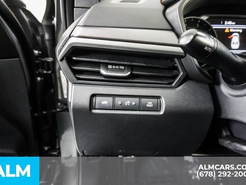 Used 2025 Nissan Altima 2.5 SR FWD image 36