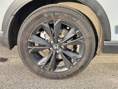 Used 2024 Honda CR-V Sport Touring image 9