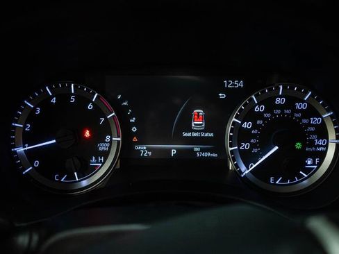 Used 2023 Toyota Highlander XLE AWD/4WD image 18