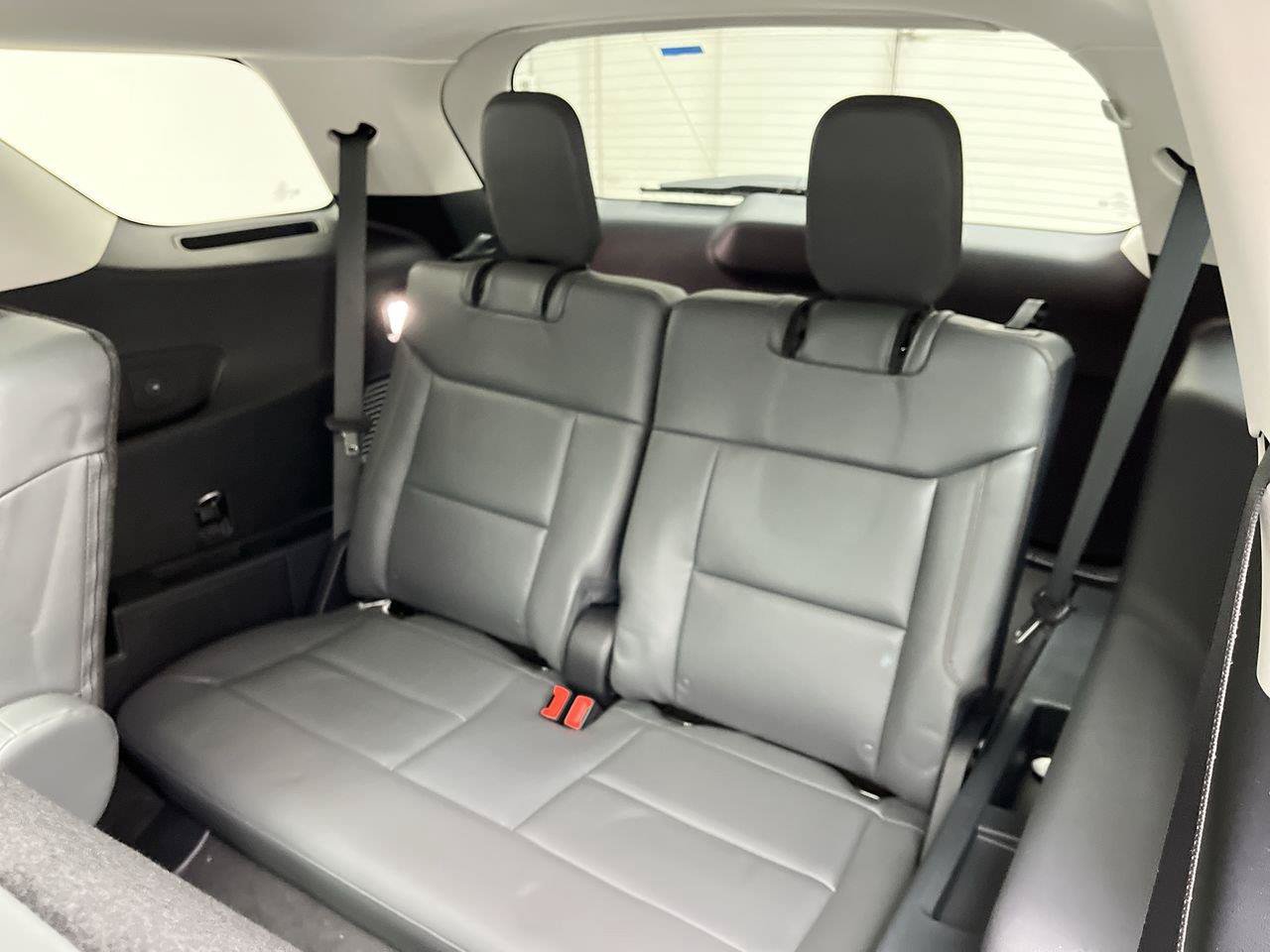 New 2026 Ford Explorer Active w/ Active Comfort Package AWD/4WD image 14