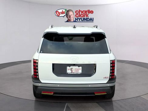 New 2026 Hyundai Palisade SEL FWD image 4
