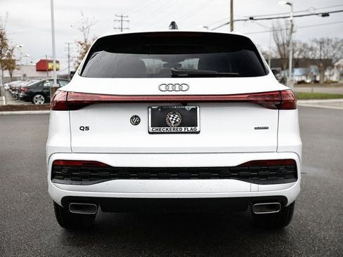 New 2025 Audi Q5 2.0T Premium image 10