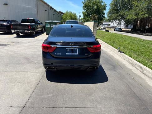 Used 2015 Kia K900 Luxury w/ VIP Package (Discontinued) RWD image 10