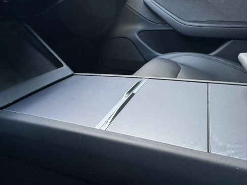 Used 2025 Tesla Model 3 Long Range RWD image 44