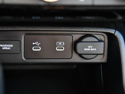 Used 2025 Honda Civic LX image 23