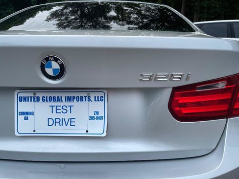 Used 2015 BMW 328i Sedan RWD image 11