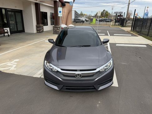 Used 2016 Honda Civic LX image 9