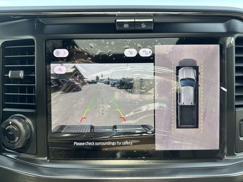 New 2025 Ford F350 Lariat w/ Lariat Ultimate Package image 16