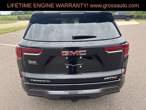 Used 2026 GMC Terrain AT4 w/ Convenience Package III AWD/4WD image 8