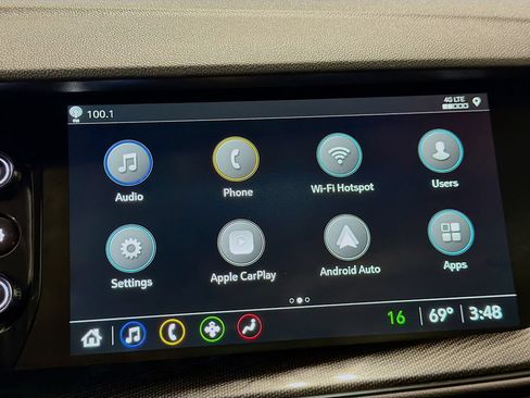 Used 2023 Buick Envision Essence w/ Sport Touring Package FWD image 16