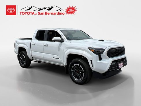New 2026 Toyota Tacoma TRD Sport image 7