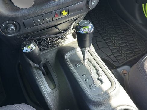 Used 2013 Jeep Wrangler Unlimited Sport AWD/4WD image 29