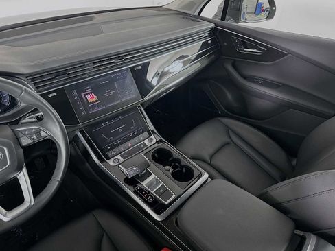 Used 2023 Audi Q7 3.0T Premium Plus w/ Premium Plus Package AWD/4WD image 22