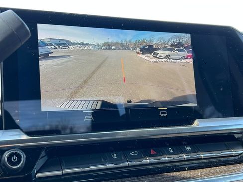 Used 2025 Chevrolet Silverado 2500 LT w/ Convenience Package AWD/4WD image 27