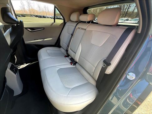 Used 2023 Kia Niro Wind w/ Wind Preserve Package FWD image 15