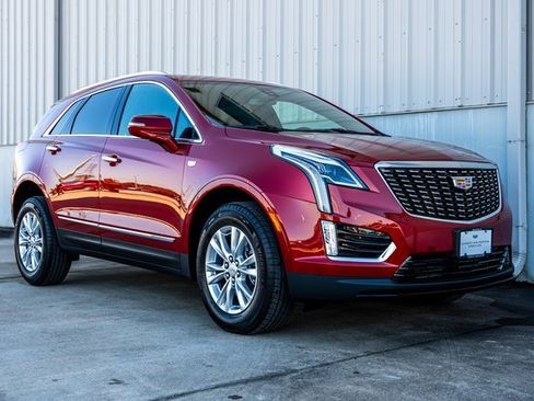 New 2026 Cadillac XT5 Luxury image 11