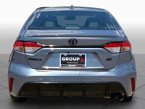 Used 2025 Toyota Corolla SE FWD image 5