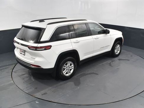 New 2025 Jeep Grand Cherokee Laredo w/ MOPAR Finishing Package image 42
