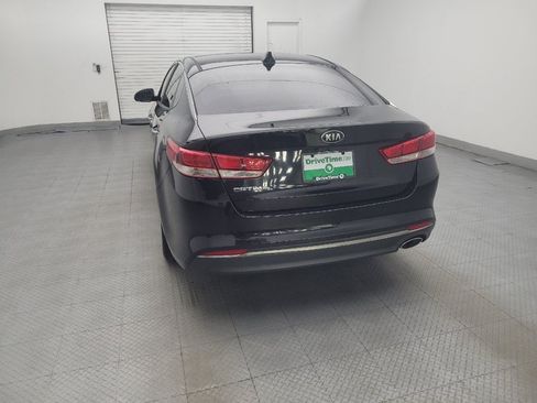 Used 2016 Kia Optima LX w/ Option Group 014 FWD image 6