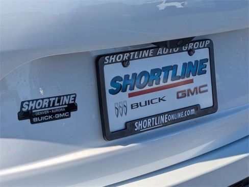 Used 2023 Jeep Grand Cherokee Limited w/ Black Appearance Package image 35