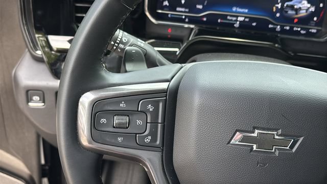 Used 2025 Chevrolet Silverado 1500 ZR2 w/ Technology Package AWD/4WD image 23