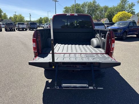 Used 2018 Ford F150 XLT w/ Equipment Group 302A Luxury AWD/4WD image 7