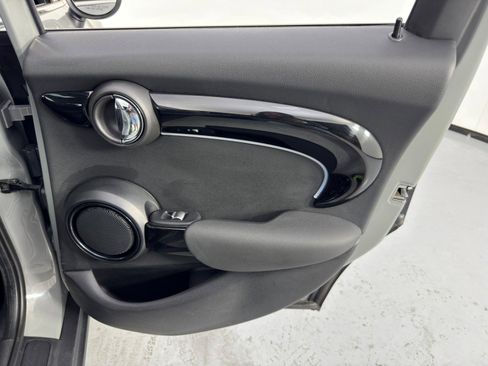 Used 2023 MINI Cooper S image 41