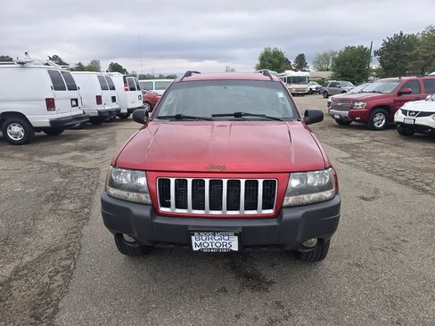 Used 2004 Jeep Grand Cherokee Laredo w/ Convenience Group AWD/4WD image 2