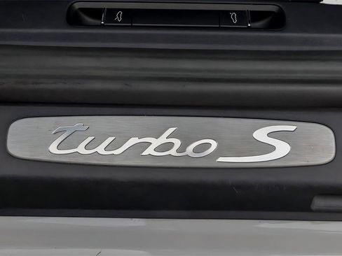 Used 2019 Porsche 911 Turbo S image 21