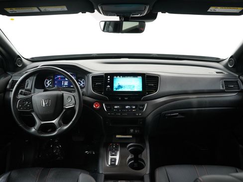 Used 2022 Honda Passport TrailSport image 13