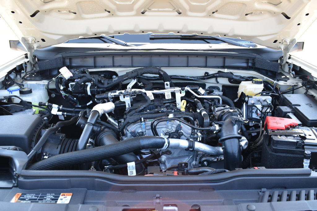 New 2026 Ford Bronco Outer Banks AWD/4WD image 12