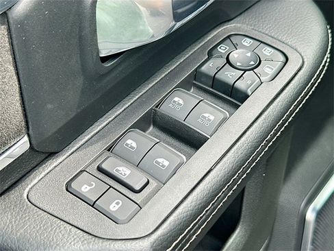 Used 2026 RAM 2500 Laramie image 17