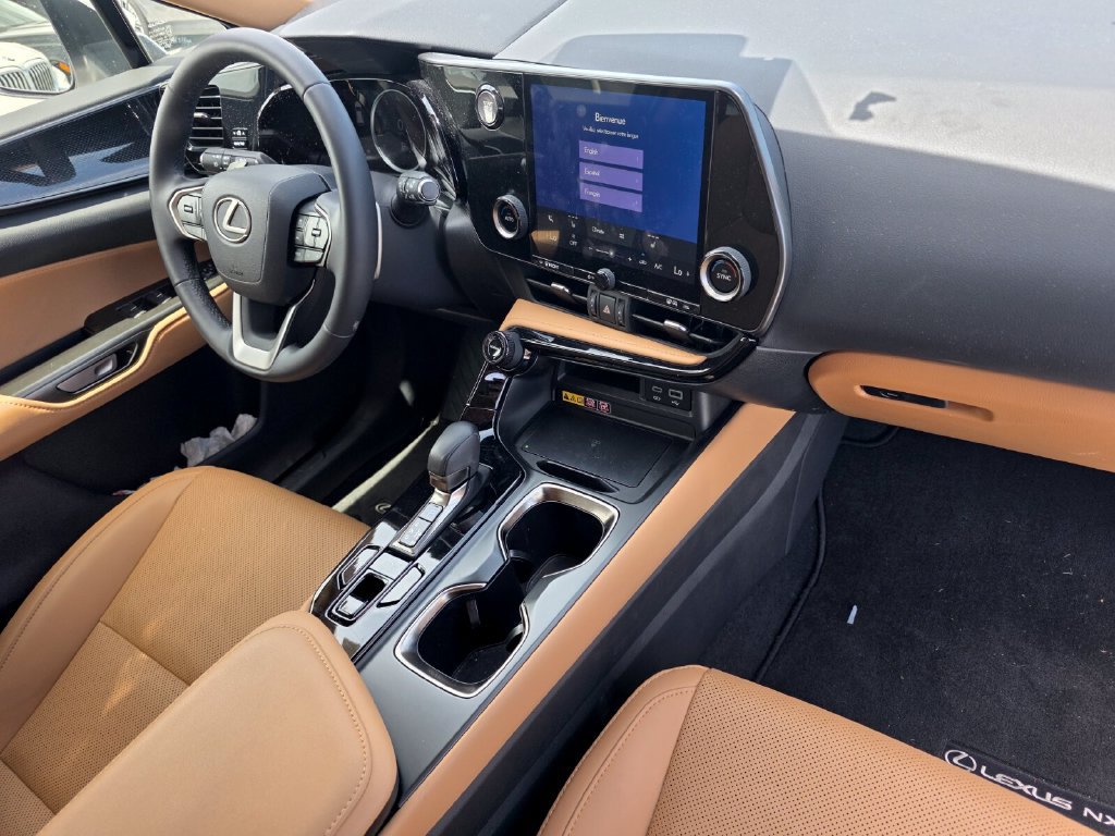 Used 2025 Lexus NX 250 FWD w/ Accessory Package (Z2) image 23