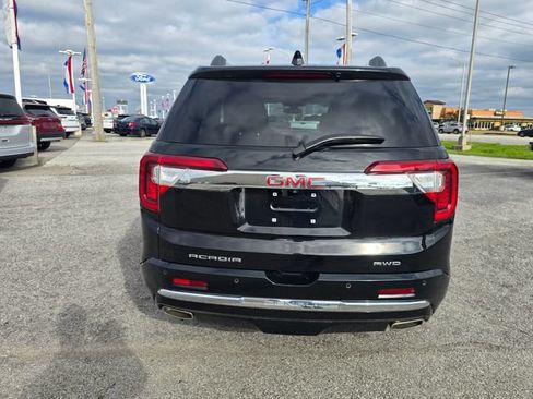 Used 2023 GMC Acadia Denali w/ Trailering Package AWD/4WD image 5