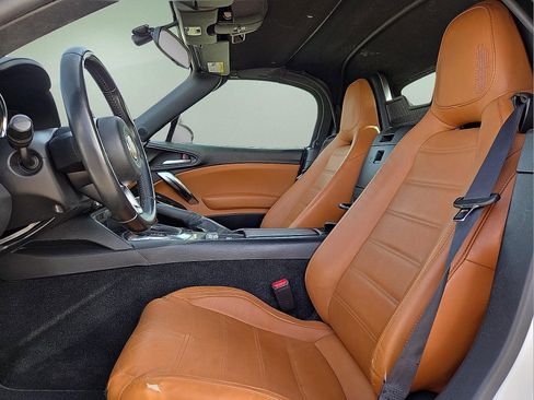 Used 2018 FIAT 124 Spider Lusso image 13