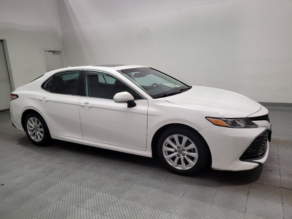 Used 2020 Toyota Camry LE w/ Convenience Package FWD image 11